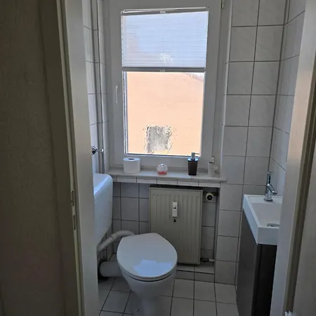 Ergste Am Ruhr 85 Sqm , 3 Minutes To A45 With Garage *