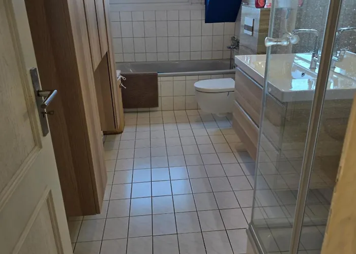 Ergste Am Ruhr 85 Sqm , 3 Minutes To A45 With Garage Schwerte