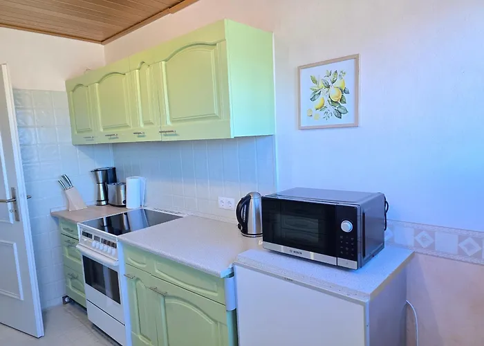 Ergste Am Ruhr 85 Sqm , 3 Minutes To A45 With Garage Apartamento *