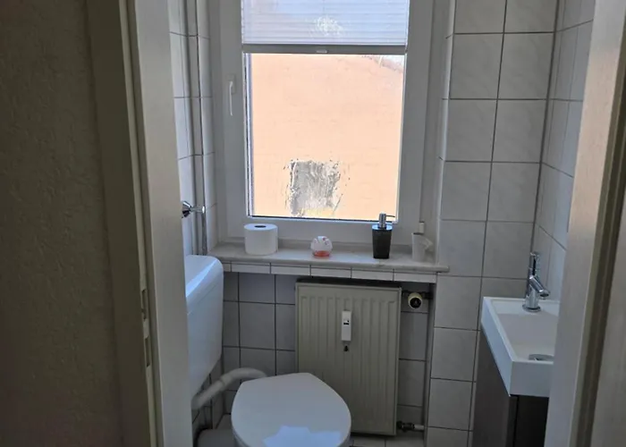 Ergste Am Ruhr 85 Sqm , 3 Minutes To A45 With Garage *